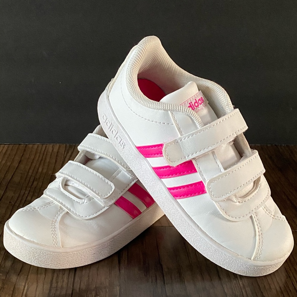 Adidas superstar, size 10